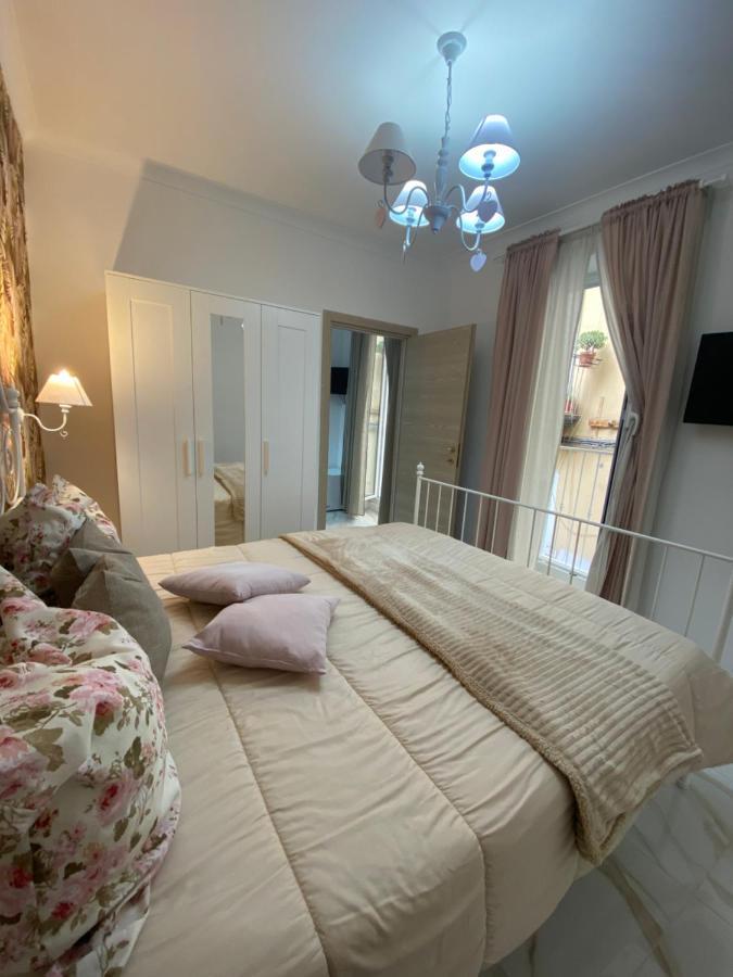 B&B Carme Napoli Eksteriør bilde