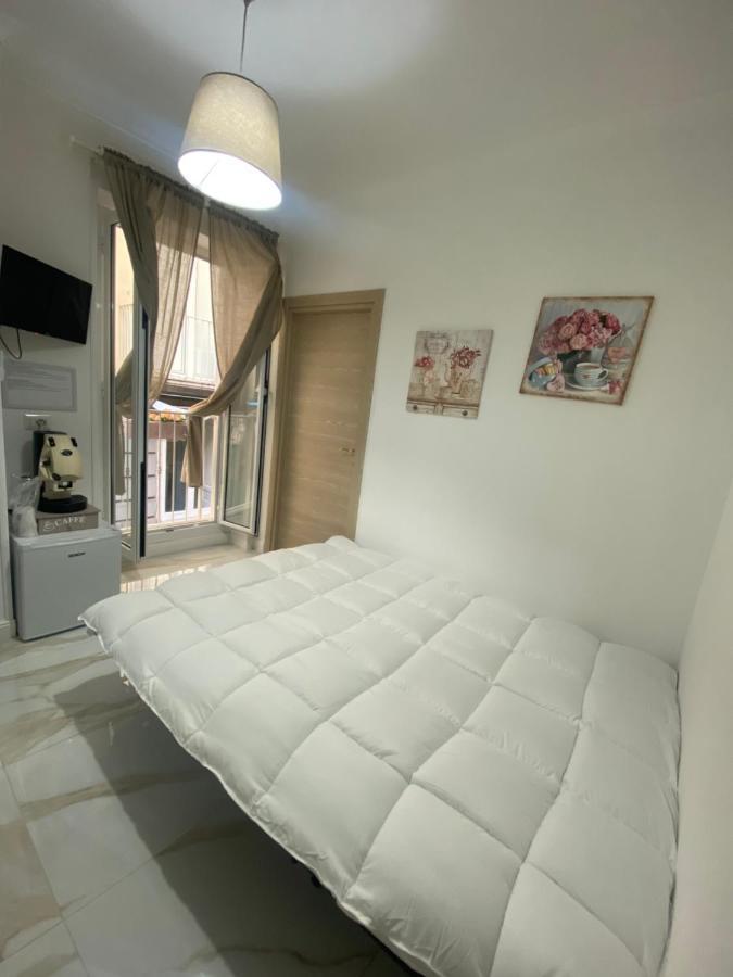 B&B Carme Napoli Eksteriør bilde